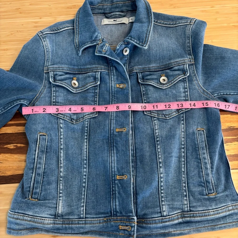 Vineyard Vines Jean Jacket Size XS - Picture 9 of 10